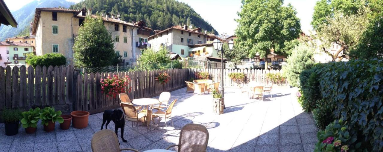 Albergo Garni Cavento Pinzolo Εξωτερικό φωτογραφία
