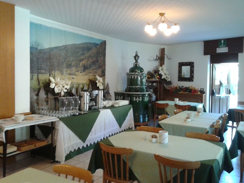 Albergo Garni Cavento Pinzolo Εξωτερικό φωτογραφία